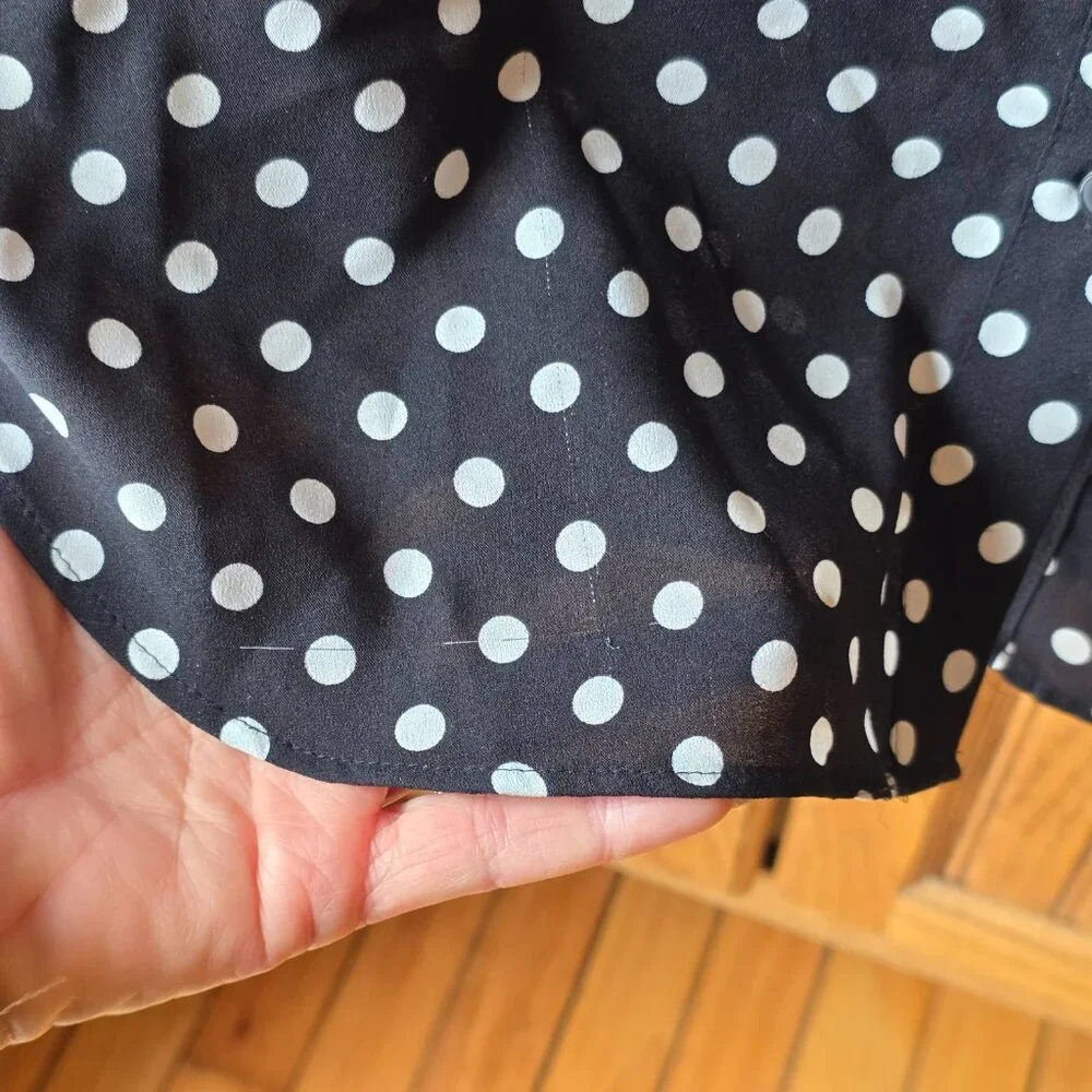 Ann Taylor Black and White Polka Dot Blouse, GUC size Large - Picture 7 of 9